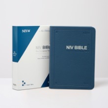영문 NIV BIBLE 특소 단본 무지퍼 네이비 / 7915312